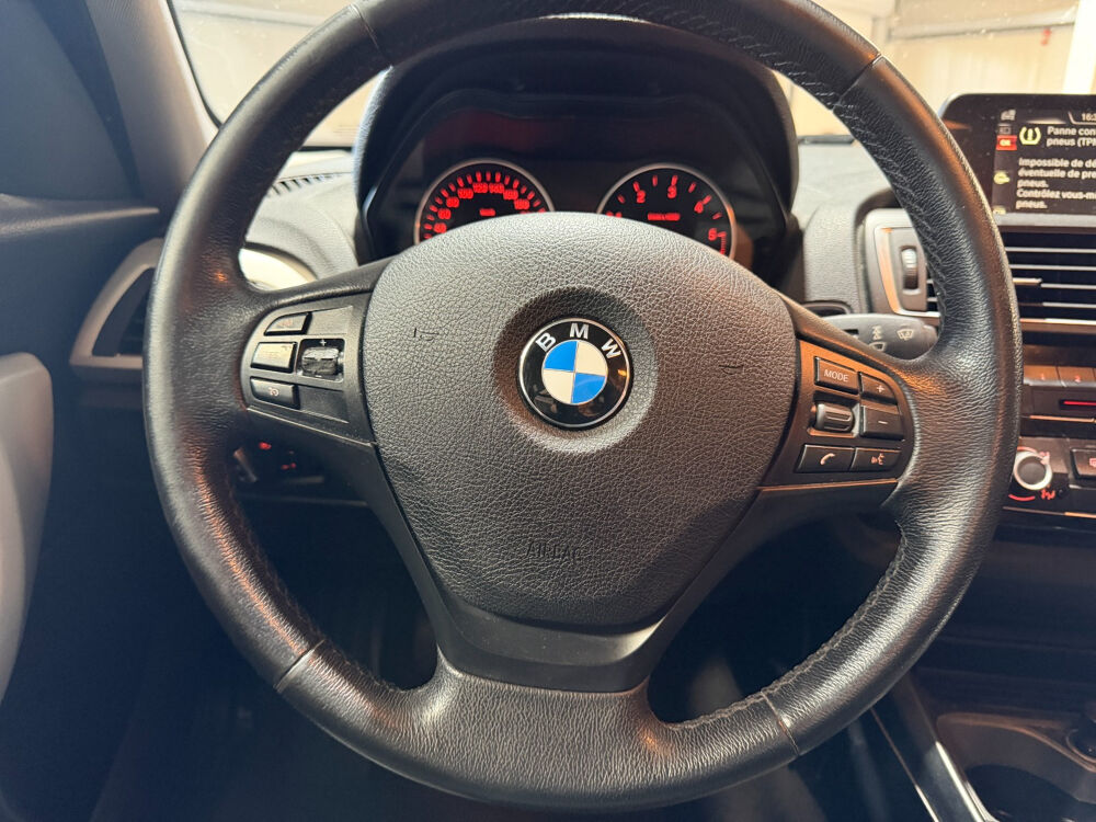 S&eacute;rie 1 116d EfficientDynamics Edition 116 ch Lounge 2016 occasion 85190 Venansault