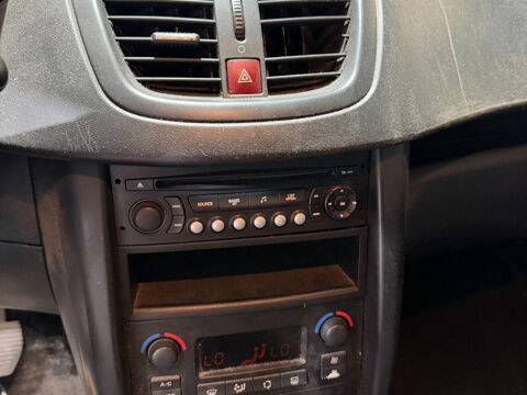 207 1.6 HDi 16V 90ch BLUE LION Premium Pack 2008 occasion 85190 Venansault