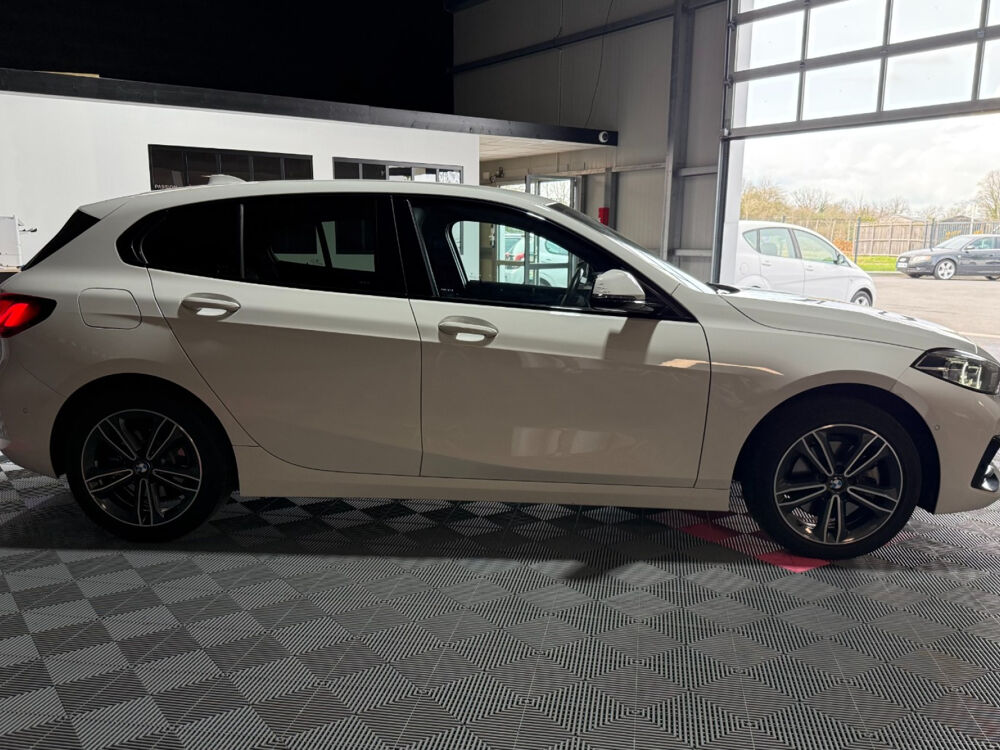 S&eacute;rie 1 116d 116 ch Edition Sport 2023 occasion 85190 Venansault