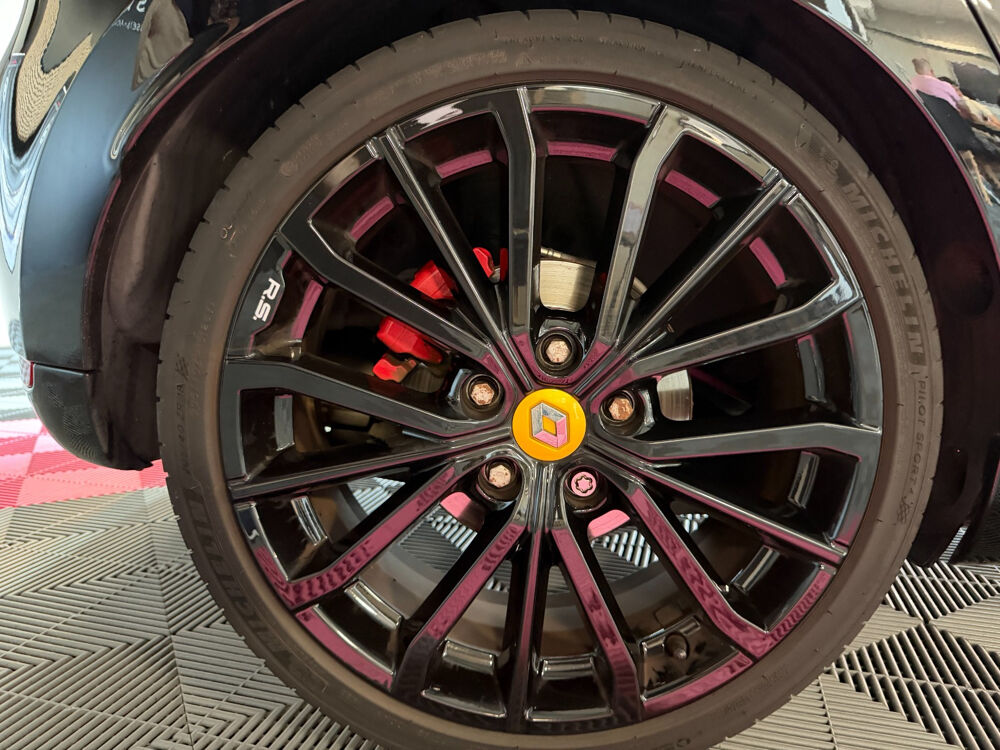 Clio IV Clio 1.6 Turbo 220 EDC RS Trophy 2018 occasion 85190 Venansault