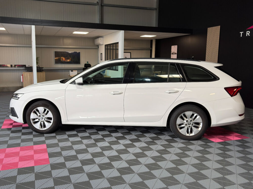 Octavia 1.0 TSI 110 AMBITION 2022 occasion 85190 Venansault