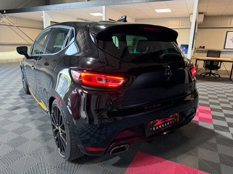 Clio IV Clio 1.6 Turbo 220 EDC RS Trophy 2018 occasion 85190 Venansault