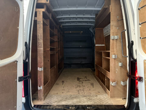 Crafter Combi CRAFTER CHASSIS CABINE 35 L1 2.0 TDI 136 FAP EURO5 2015 occasion 85190 Venansault