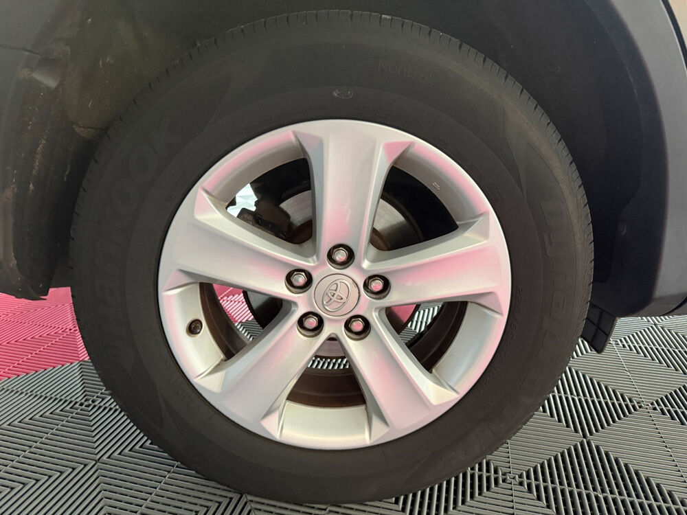 RAV 4 RAV4 124 D-4D 2WD Lounge 2013 occasion 85190 Venansault