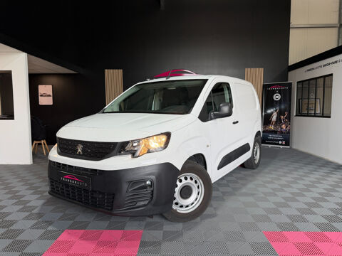 Peugeot Partner PARTNER FOURGON STANDARD 650 KG BLUEHDI 75 BVM5 PRO 2020 occasion Venansault 85190