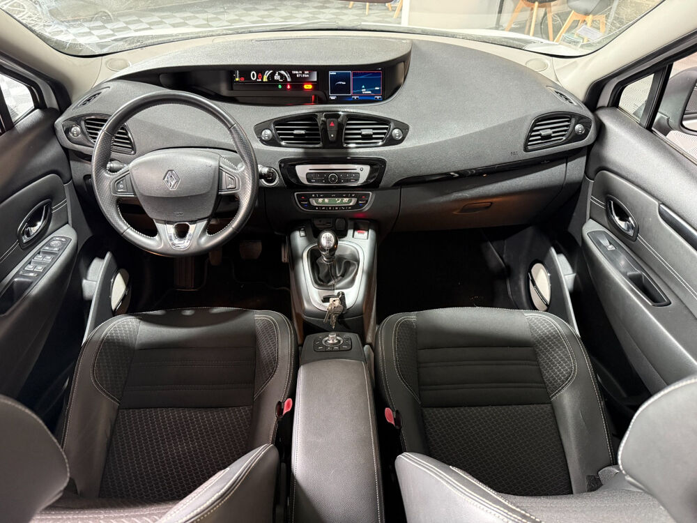 Sc&eacute;nic III Scenic dCi 130 Energy FAP eco2 Bose Edition 2014 occasion 85190 Venansault