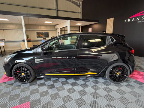 Clio IV Clio 1.6 Turbo 220 EDC RS Trophy 2018 occasion 85190 Venansault
