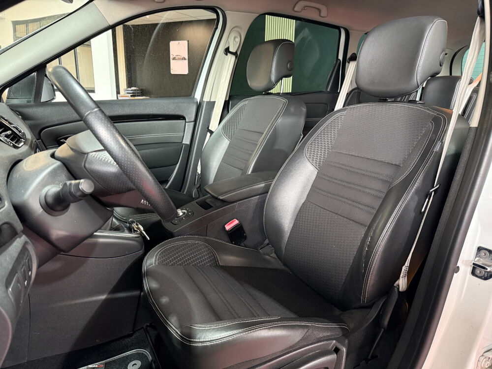 Sc&eacute;nic III Scenic dCi 130 Energy FAP eco2 Bose Edition 2014 occasion 85190 Venansault