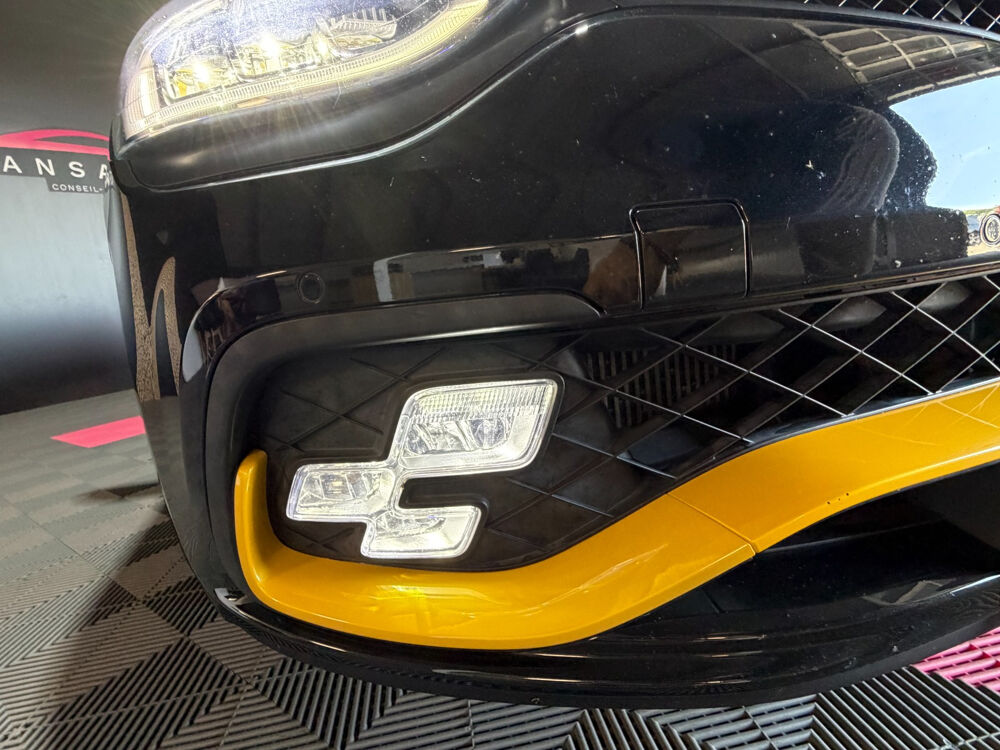 Clio IV Clio 1.6 Turbo 220 EDC RS Trophy 2018 occasion 85190 Venansault