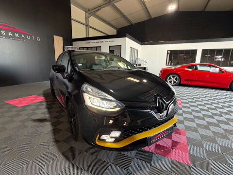 Clio IV Clio 1.6 Turbo 220 EDC RS Trophy 2018 occasion 85190 Venansault