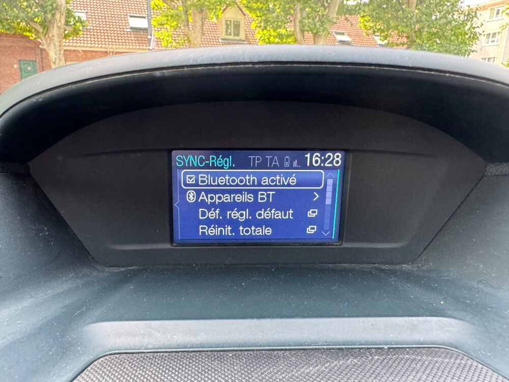 C-max C-MAX 2.0 TDCI 140 FAP Titanium 2013 occasion 59118 Wambrechies