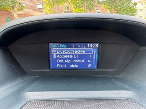 C-max C-MAX 2.0 TDCI 140 FAP Titanium 2013 occasion 59118 Wambrechies