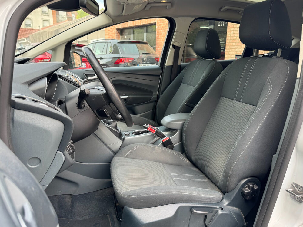 C-max C-MAX 2.0 TDCI 140 FAP Titanium 2013 occasion 59118 Wambrechies