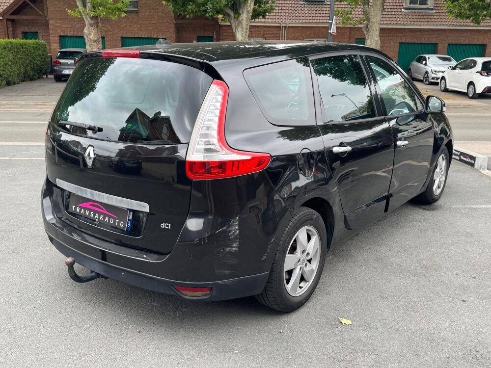 Grand Sc&eacute;nic III dCi 110 FAP eco2 Privil&egrave;ge Euro 5 EDC 7 pl 2010 occasion 59118 Wambrechies