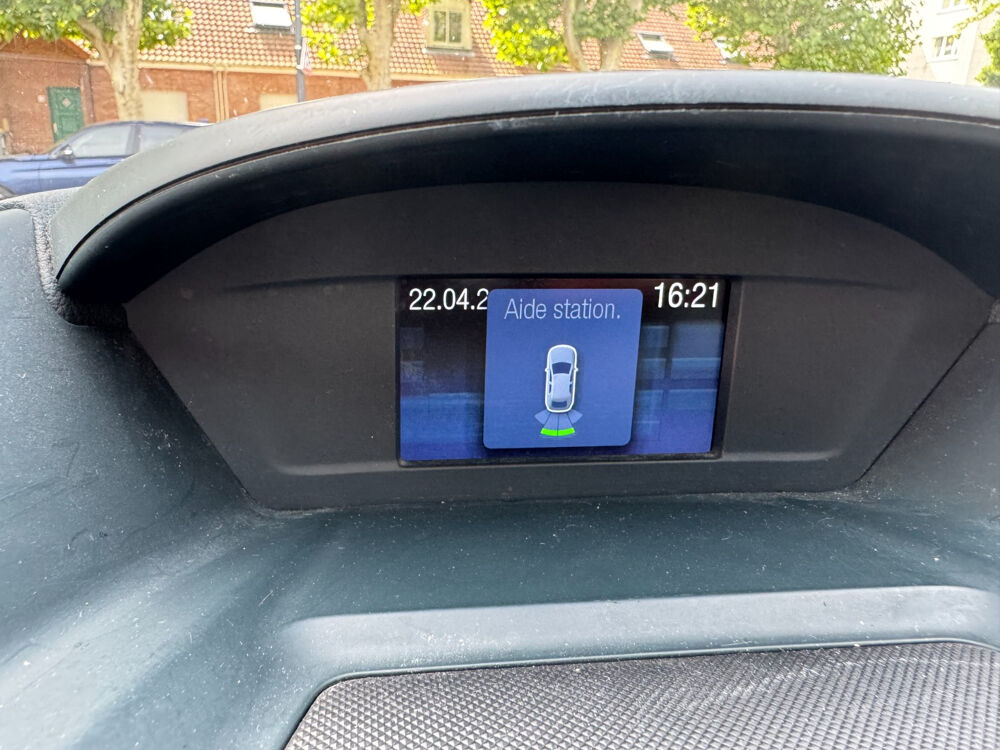 C-max C-MAX 2.0 TDCI 140 FAP Titanium 2013 occasion 59118 Wambrechies