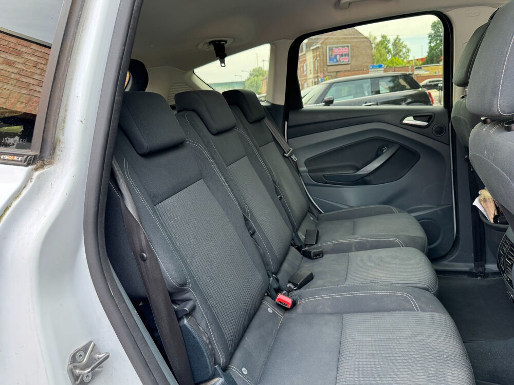 C-max C-MAX 2.0 TDCI 140 FAP Titanium 2013 occasion 59118 Wambrechies