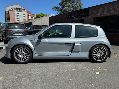 Clio II Clio 3.0 V6 Sport 2002 occasion 59118 Wambrechies