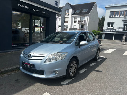Toyota auris 126 D-4D FAP Lounge