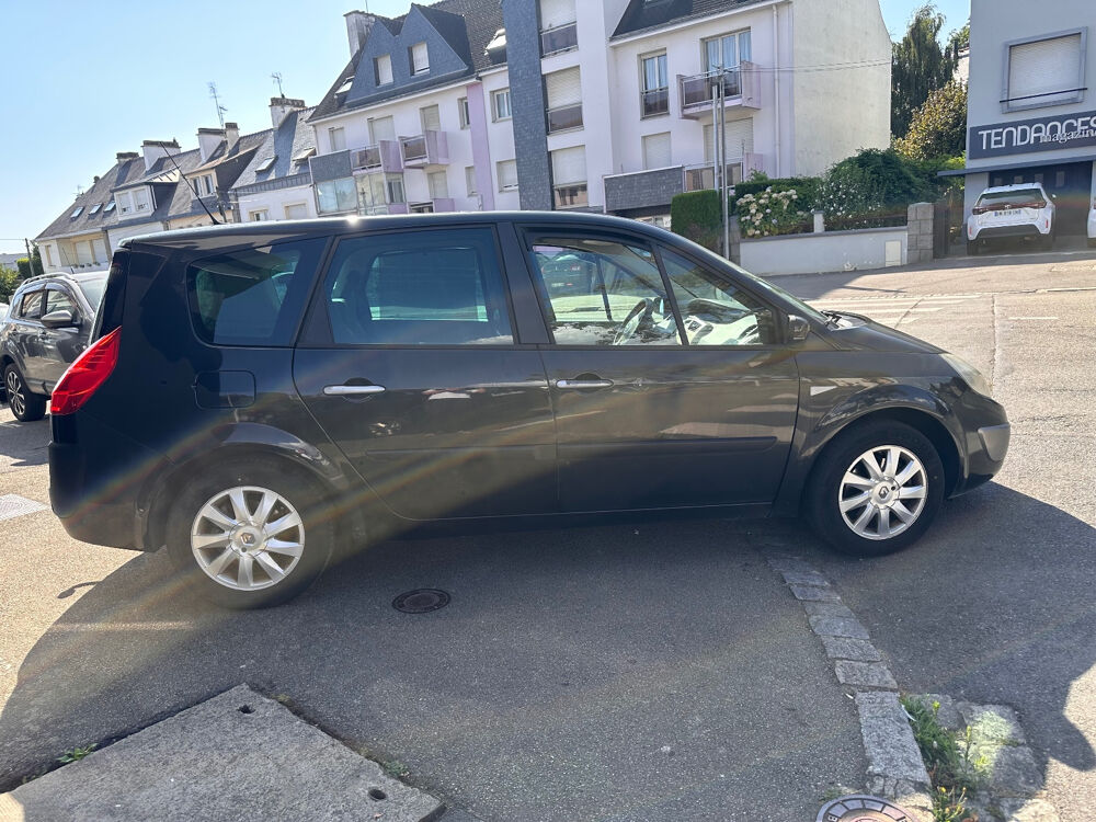Sc&eacute;nic II Scenic 2.0 dCi 150 Jade 2008 occasion 56100 LORIENT