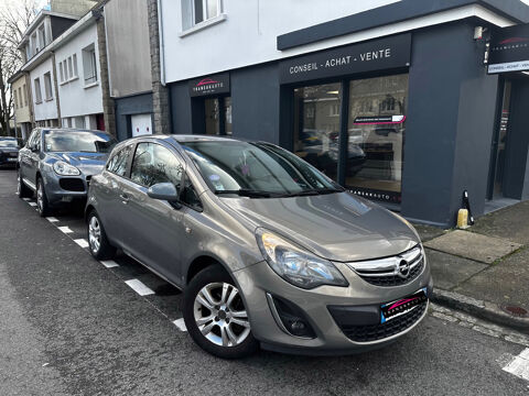 Opel corsa 1.2 - 85 ch Twinport Graphite
