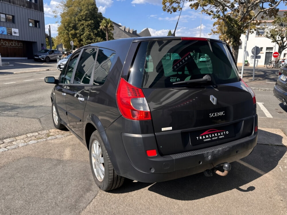 Sc&eacute;nic II Scenic 2.0 dCi 150 Jade 2008 occasion 56100 LORIENT