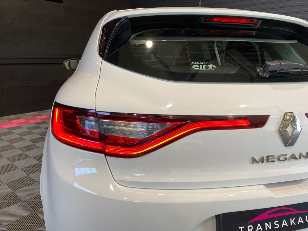 Megane IV M&eacute;gane IV Berline TCe 100 Energy Business 2016 occasion 34130 Valergues