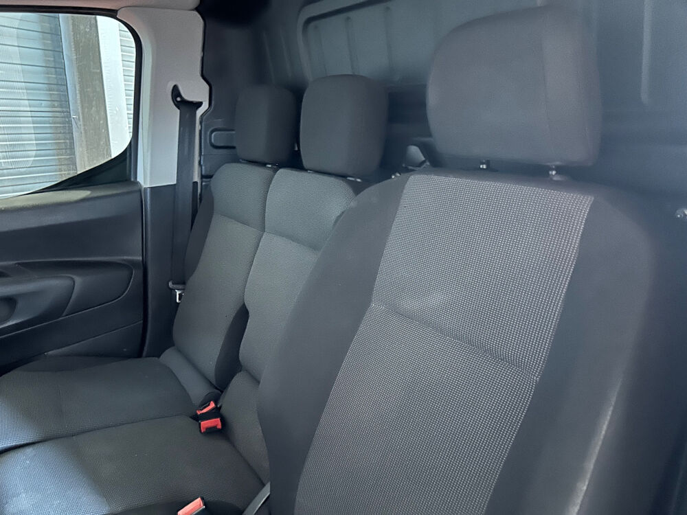 Combo VU COMBO CARGO 1.5 100 CH L2H1 BVM5 AUGMENTE PACK BUSINESS 2020 occasion 34130 Valergues