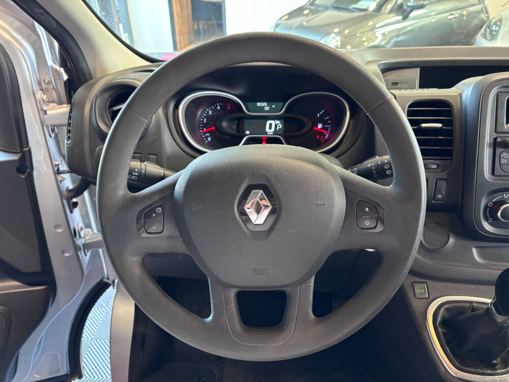 Trafic Combi L1 dCi 145 Energy S&S BVA Zen 2019 occasion 34130 Valergues