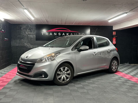 Peugeot 208 1.6 BlueHDi 100ch S&S BVM5 Allure Business 2018 occasion Lyon 69008