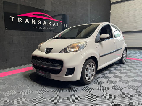 Peugeot 107 1.0e 12V 68ch BLUE LION Urban Move / Ess