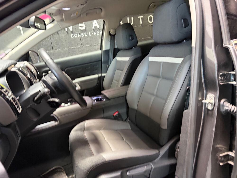C5 aircross C5 Aircross PureTech 130 S&S EAT8 Shine 2020 occasion 69630 CHAPONOST