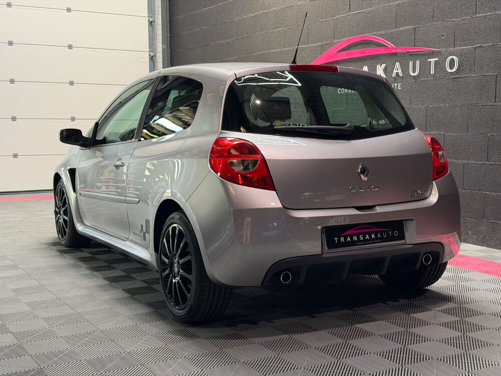 Clio III Clio 2.0 16V 200 Renault Sport 2006 occasion 69630 CHAPONOST