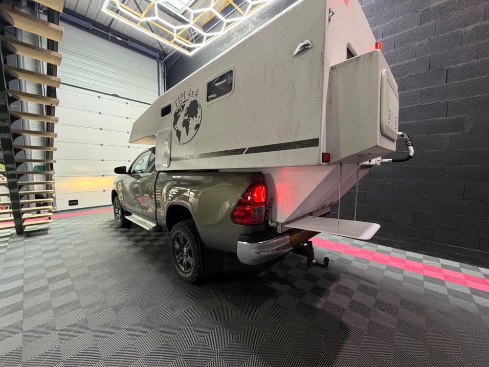 Divers HILUX X-TRA CAB 4WD 2.8L 204 D-4D 2022 occasion 69630 CHAPONOST