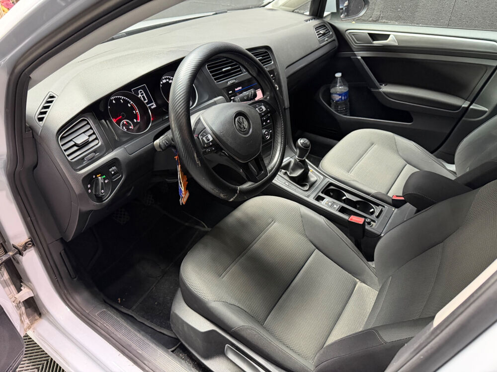 Golf 1.0 TSI 110 BlueMotion Technology First Edition 2017 occasion 69630 CHAPONOST