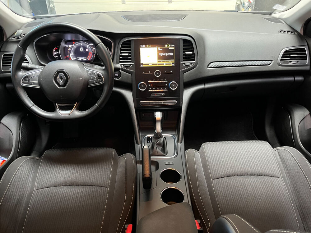 Megane IV M&eacute;gane IV Berline Blue dCi 115 EDC - 20 Business Intens 2020 occasion 69630 CHAPONOST