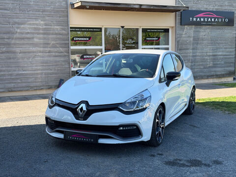 Renault Clio IV 1.6 Turbo 220 Energy RS Trophy EDC 2016 occasion Cr&ecirc;ches-sur-Sa&ocirc;ne 71680