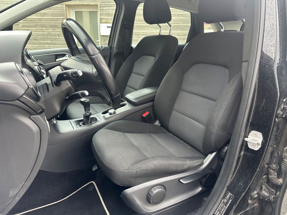 Classe B 180 CDI BlueEFFICIENCY Edition Design 2014 occasion 71680 Cr&ecirc;ches-sur-Sa&ocirc;ne