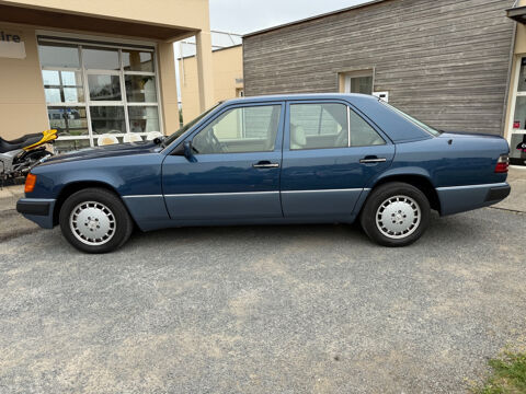 300 E SportLine A 1991 occasion 71680 Cr&ecirc;ches-sur-Sa&ocirc;ne