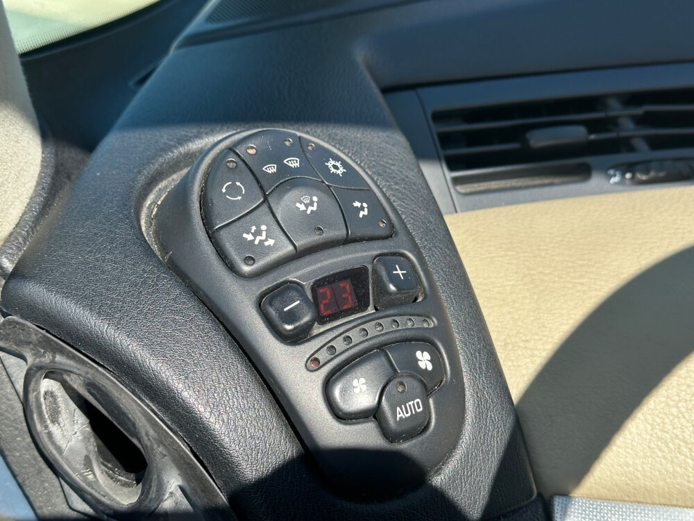 Avantime 3.0 V6 24V Privil&egrave;ge 2001 occasion 71680 Cr&ecirc;ches-sur-Sa&ocirc;ne