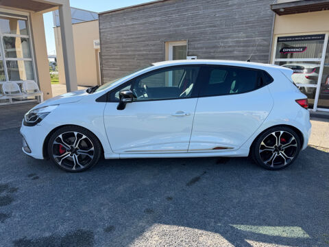 Clio IV 1.6 Turbo 220 Energy RS Trophy EDC 2016 occasion 71680 Cr&ecirc;ches-sur-Sa&ocirc;ne