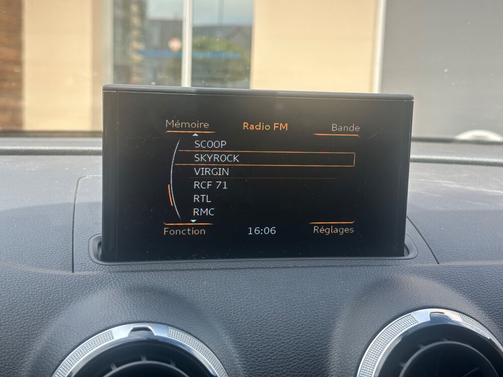 A3 Sportback 1.8 TFSI 180 S Line 2015 occasion 71680 Cr&ecirc;ches-sur-Sa&ocirc;ne