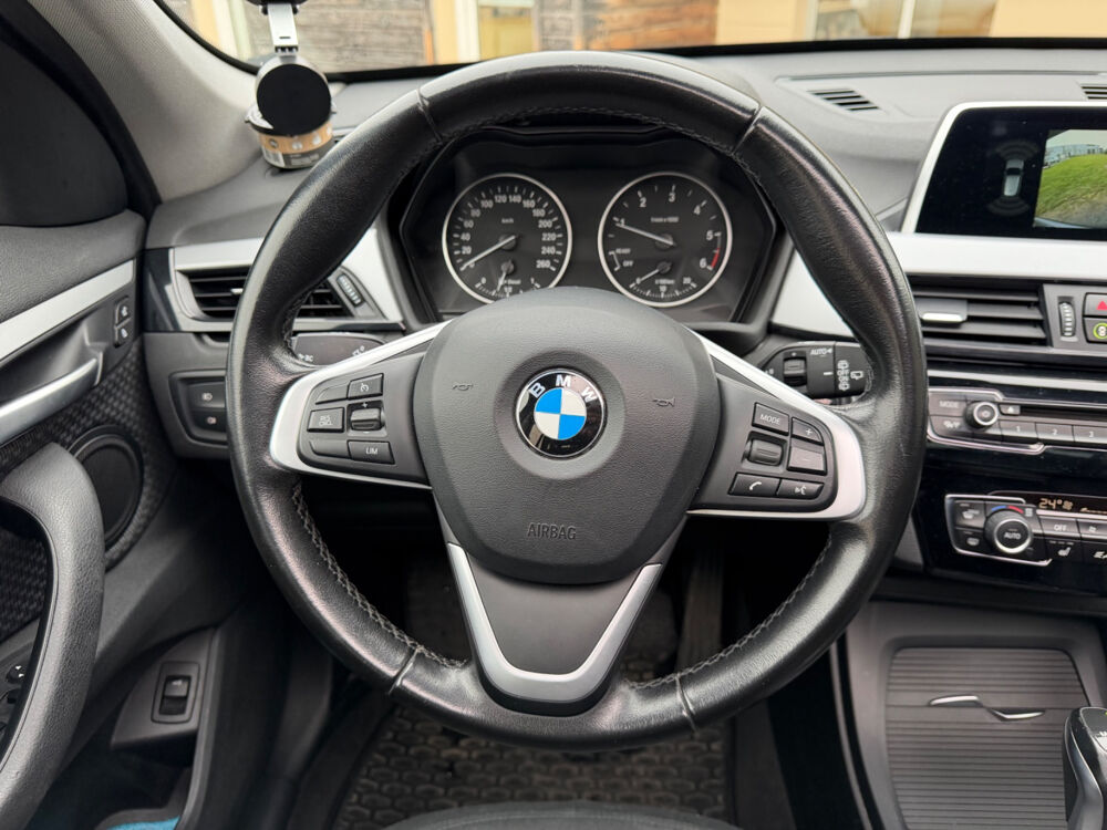 X1 sDrive 18d 150 ch BVA8 Business 2017 occasion 71680 Cr&ecirc;ches-sur-Sa&ocirc;ne