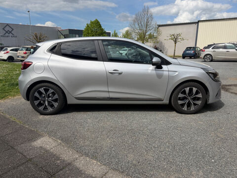 Clio V CLIO SOCIETE E-TECH 145 EQUILIBRE REVERSIBLE 2023 occasion 71680 Cr&ecirc;ches-sur-Sa&ocirc;ne