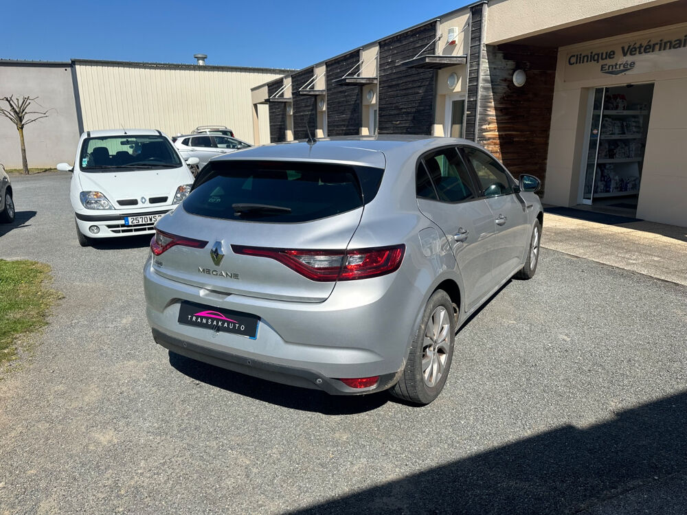 Megane IV M&eacute;gane IV Berline TCe 140 FAP Limited 2019 occasion 71680 Cr&ecirc;ches-sur-Sa&ocirc;ne