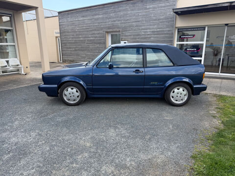 Golf Cabriolet 1.6 Young Line 1991 occasion 71680 Cr&ecirc;ches-sur-Sa&ocirc;ne