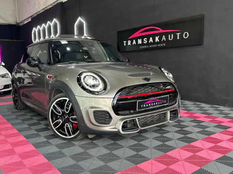 Mini Cooper Hatch 3 Portes John Works 231 ch BVA8 Finition JCW Ul 2019 occasion Manosque 04100