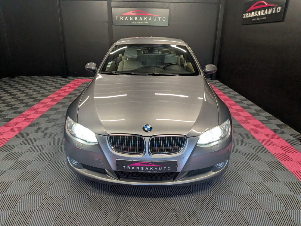 Divers Coup&eacute; 330d 231ch Luxe Steptronic A 2009 occasion 78200 mantes la jolie