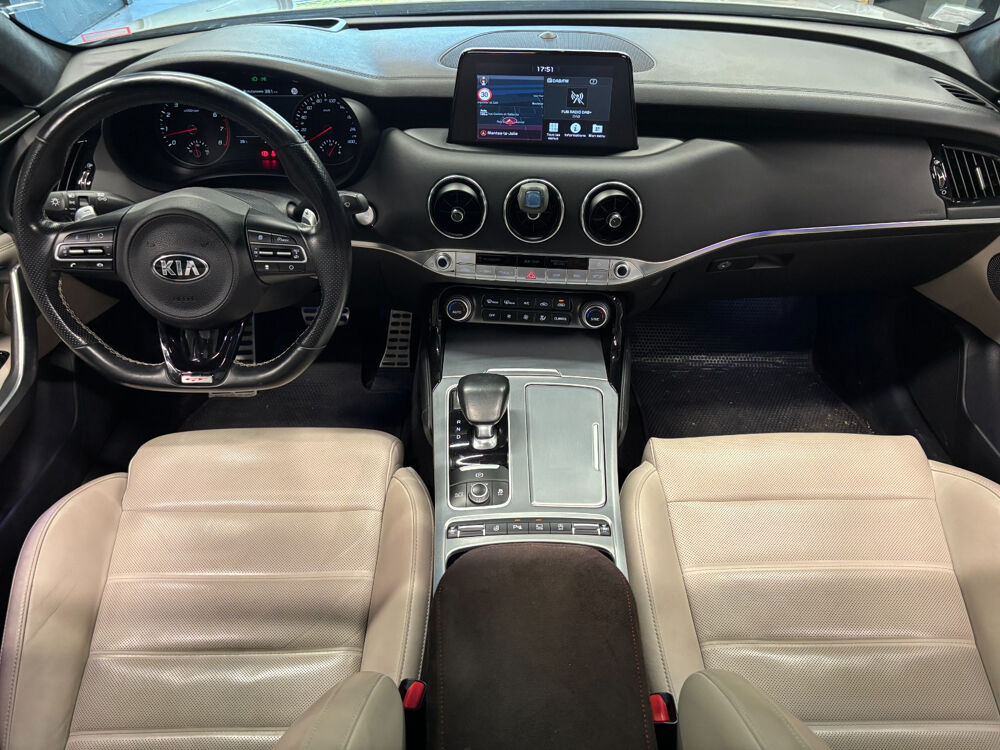 Stinger 3.3 T-GDi 366 ch ISG BVA8 4x4 GT 2018 occasion 78200 mantes la jolie