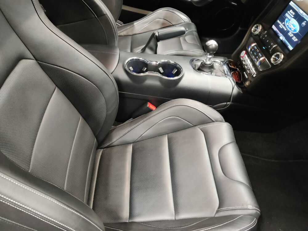 Mustang Fastback V8 5.0 421 GT 2016 occasion 78200 mantes la jolie