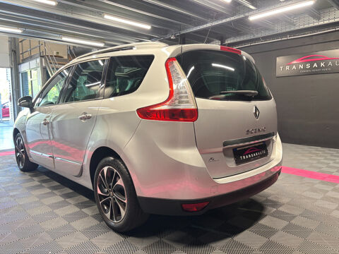 Grand Sc&eacute;nic III Grand Sc&eacute;nic dCi 110 Bose Edition EDC 7 pl 2015 occasion 78200 mantes la jolie